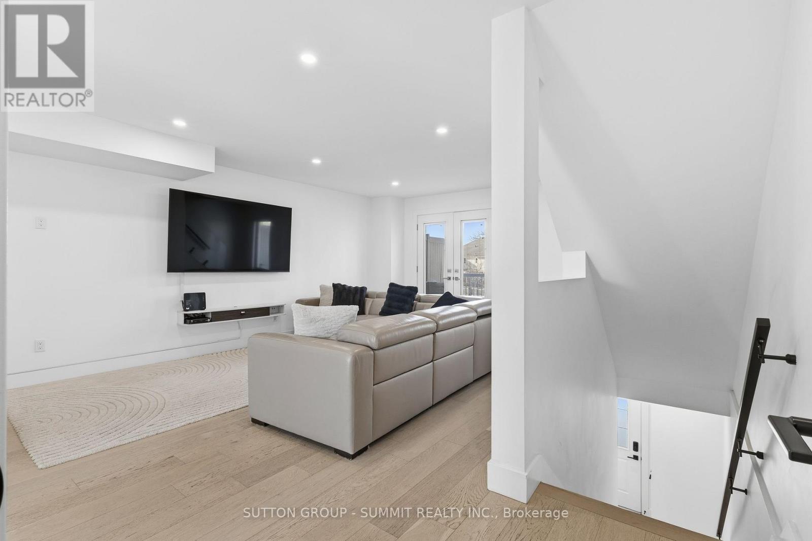 7 - 1253 Silvan Forest Drive, Burlington, Ontario  L7M 0B7 - Photo 19 - W12639320