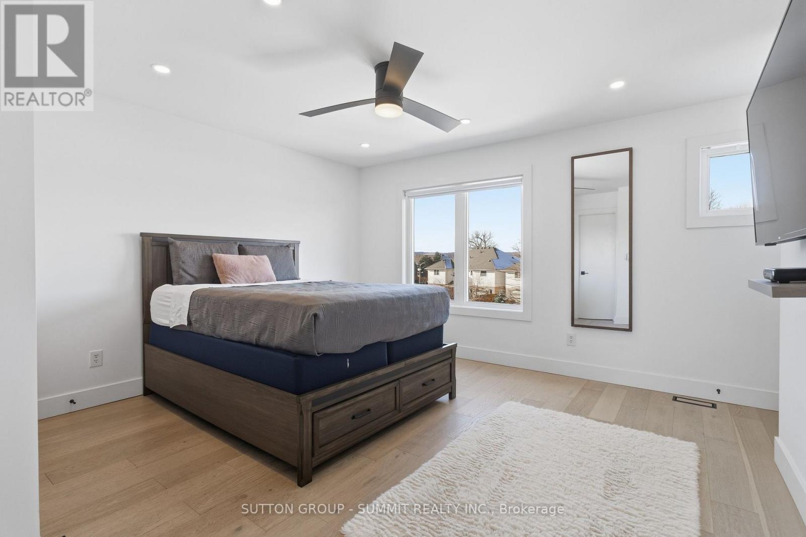 7 - 1253 Silvan Forest Drive, Burlington, Ontario  L7M 0B7 - Photo 33 - W12639320