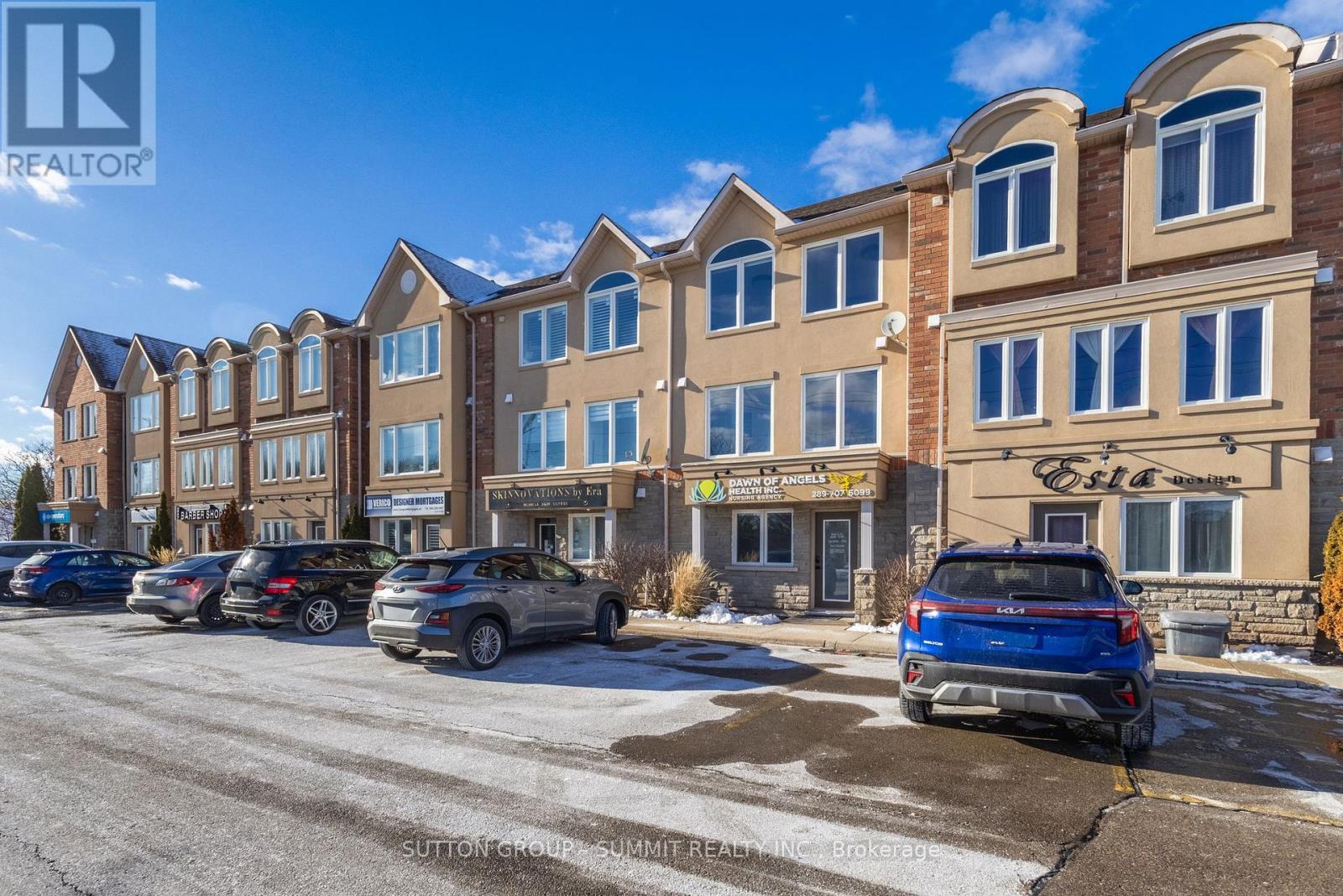 7 - 1253 Silvan Forest Drive, Burlington, Ontario  L7M 0B7 - Photo 5 - W12639320