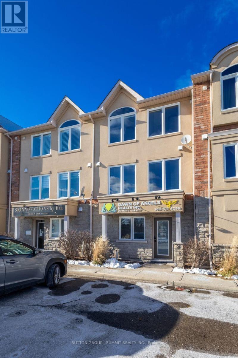 7 - 1253 Silvan Forest Drive, Burlington, Ontario  L7M 0B7 - Photo 7 - W12639320