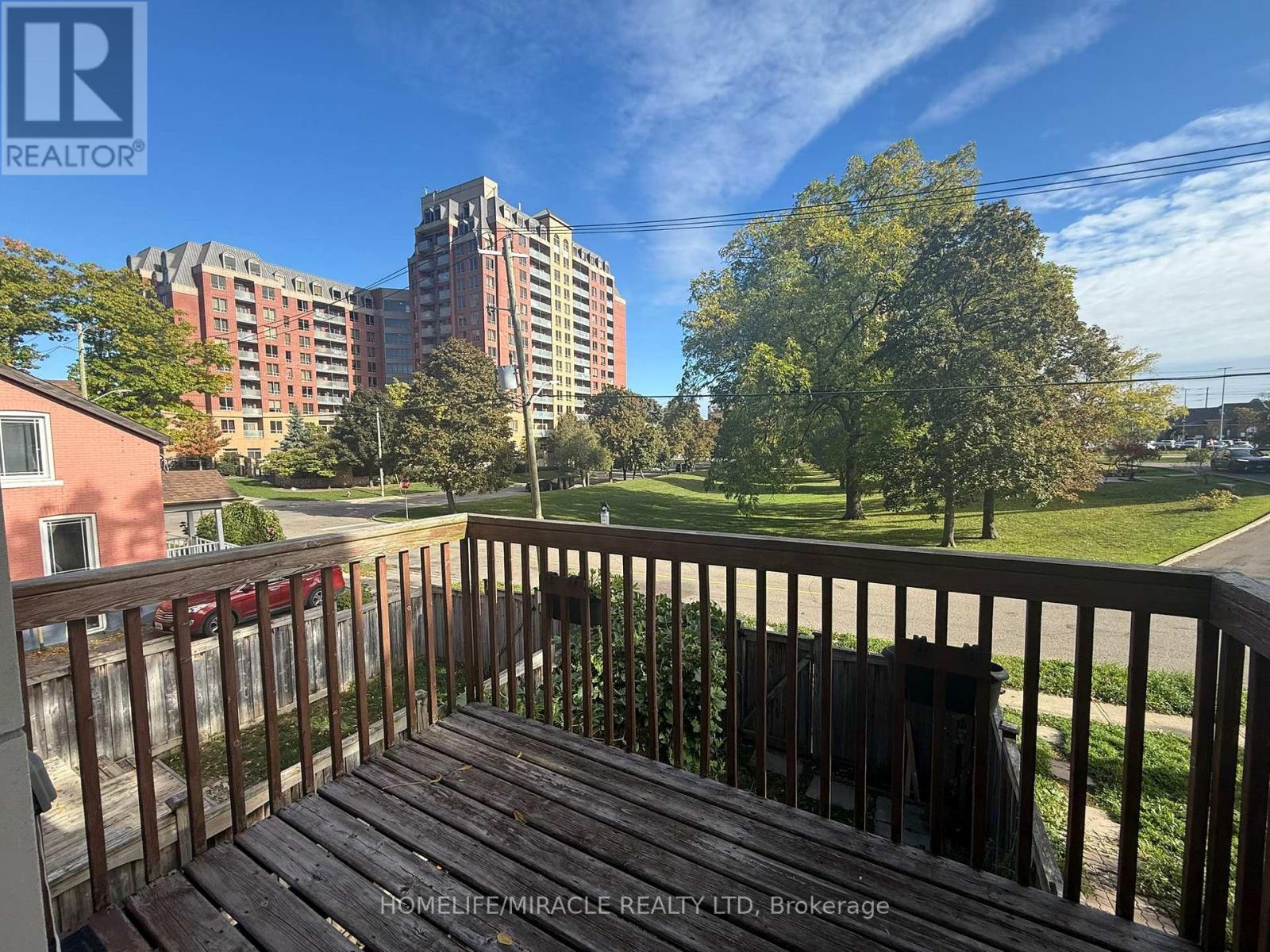 9 Joseph Street, Brampton, Ontario  L6X 0J3 - Photo 6 - W12639334