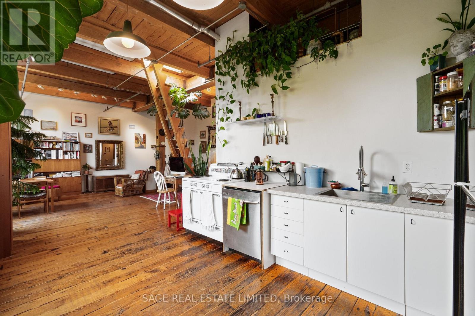 204 - 10 Morrow Avenue, Toronto (Roncesvalles), Ontario  M6R 2J1 - Photo 20 - W12639336