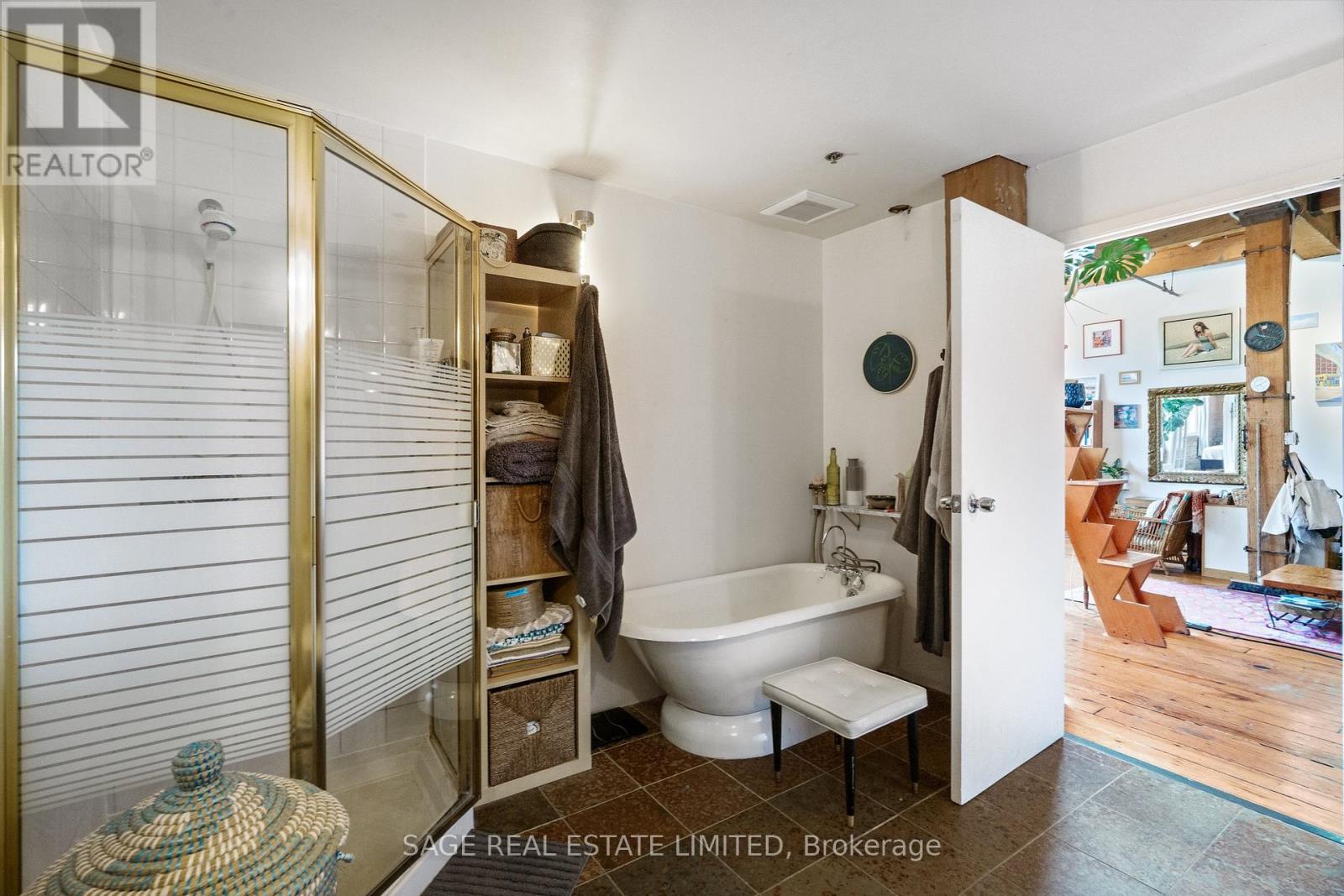 204 - 10 Morrow Avenue, Toronto (Roncesvalles), Ontario  M6R 2J1 - Photo 9 - W12639336