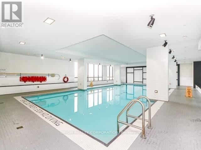 1606 - 510 Curran Place, Mississauga, Ontario  L5B 0G4 - Photo 4 - W12639354