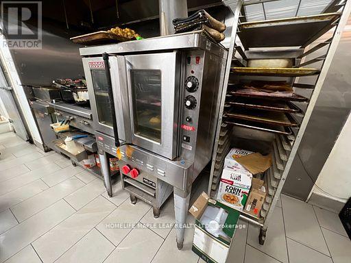 5 - 168 Kennedy Road S, Brampton, Ontario L6W 3G6 - Photo 11 - W12639358