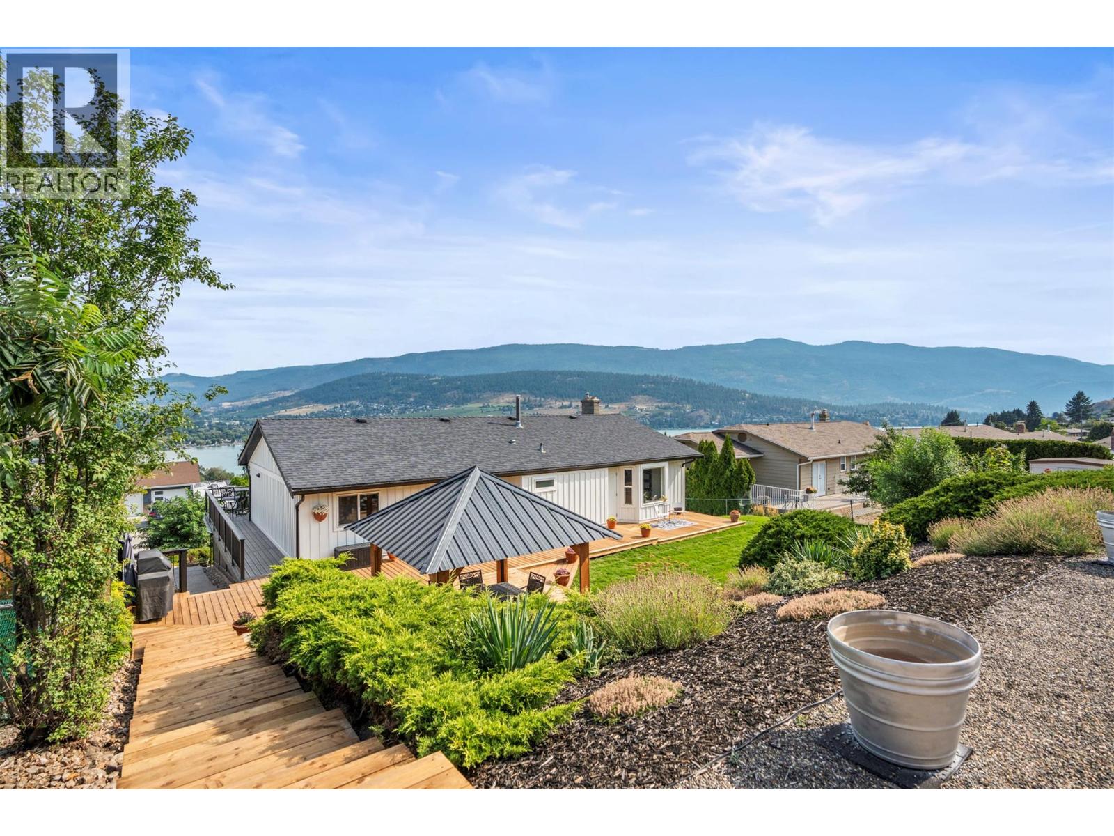 8990 College Drive, Coldstream, British Columbia  V1B 2P6 - Photo 41 - 10371290