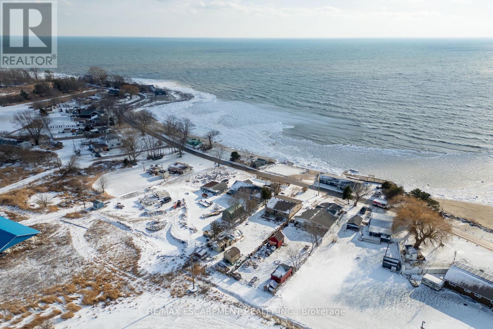 1457 Lakeshore Road, Haldimand, Ontario  N0A 1P0 - Photo 47 - X12639276