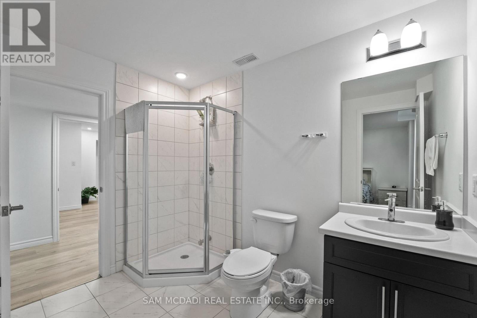 Lower - 4008 Highland Park Drive, Lincoln, Ontario  L3J 0T1 - Photo 12 - X12639356