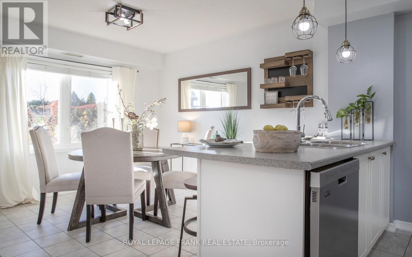 301 - 132 Aspen Springs Drive, Clarington, Ontario  L1C 0H1 - Photo 10 - E12639412