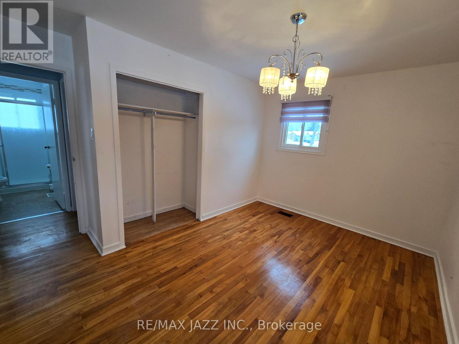 255 Mississauga Avenue, Elliot Lake, Ontario  P5A 1E8 - Photo 14 - X12639406