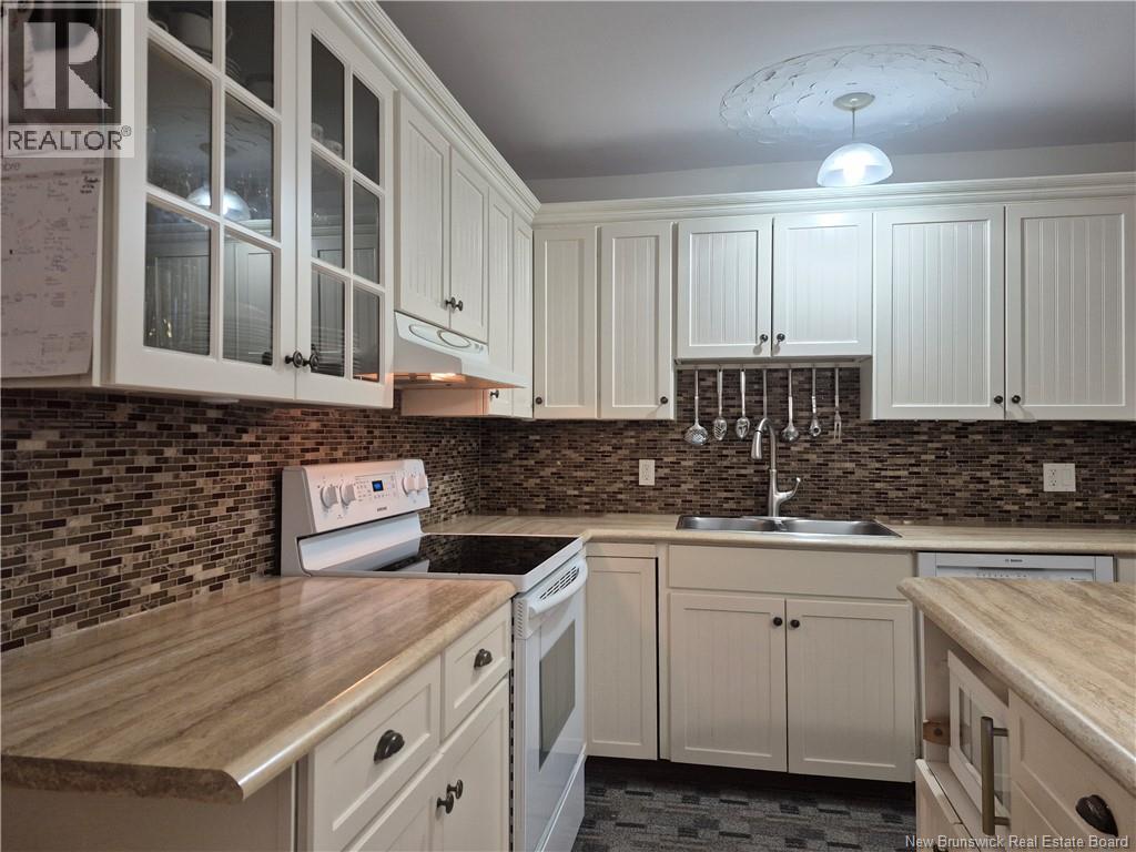 318 Sunset, Beresford, New Brunswick E8K 2G6 - Photo 2 - NB131346