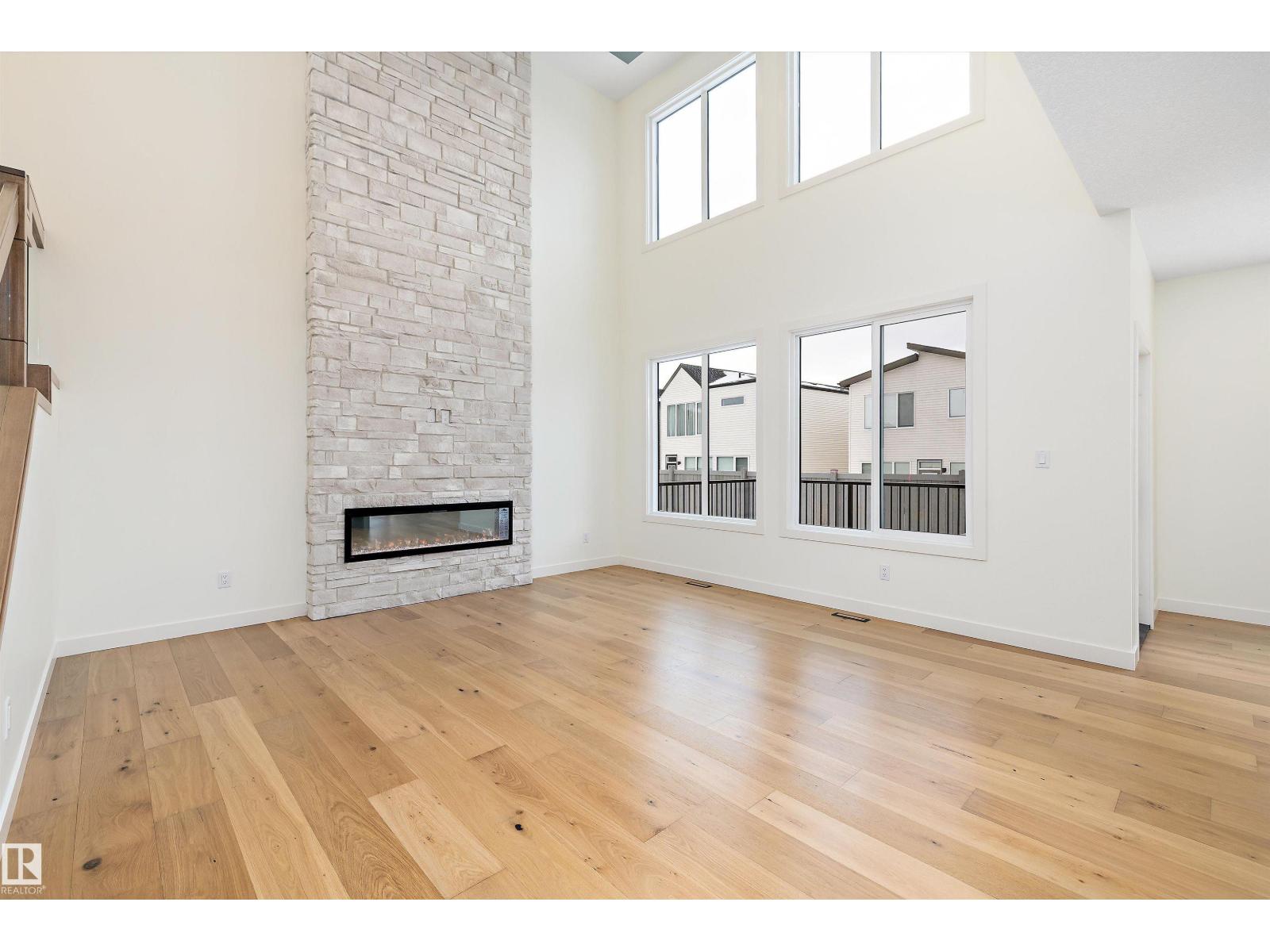 6879 Knox Lo Sw, Edmonton, Alberta  T6W 4R4 - Photo 2 - E4466780