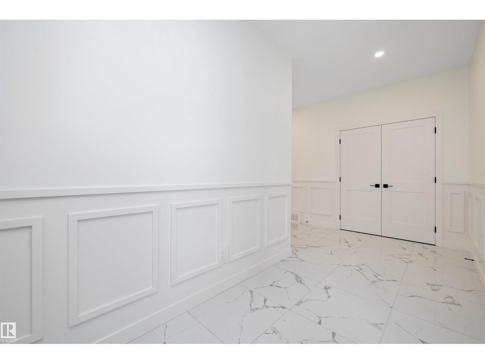 6879 Knox Lo Sw, Edmonton, Alberta  T6W 4R4 - Photo 24 - E4466780