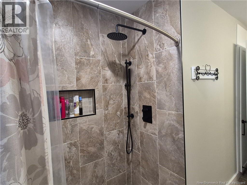 318 Sunset, Beresford, New Brunswick E8K 2G6 - Photo 10 - NB131346