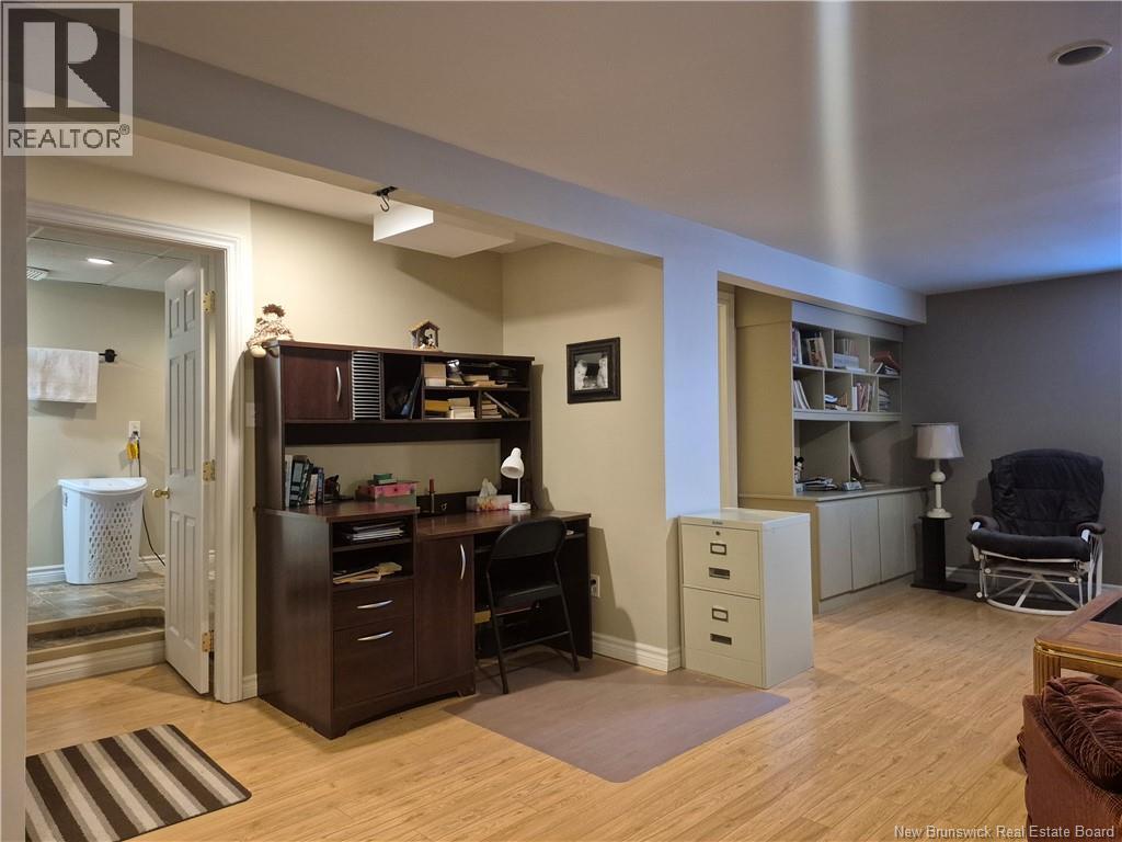 318 Sunset, Beresford, New Brunswick E8K 2G6 - Photo 14 - NB131346