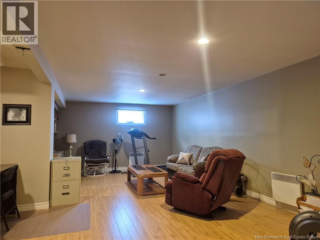 318 Sunset, Beresford, New Brunswick E8K 2G6 - Photo 13 - NB131346