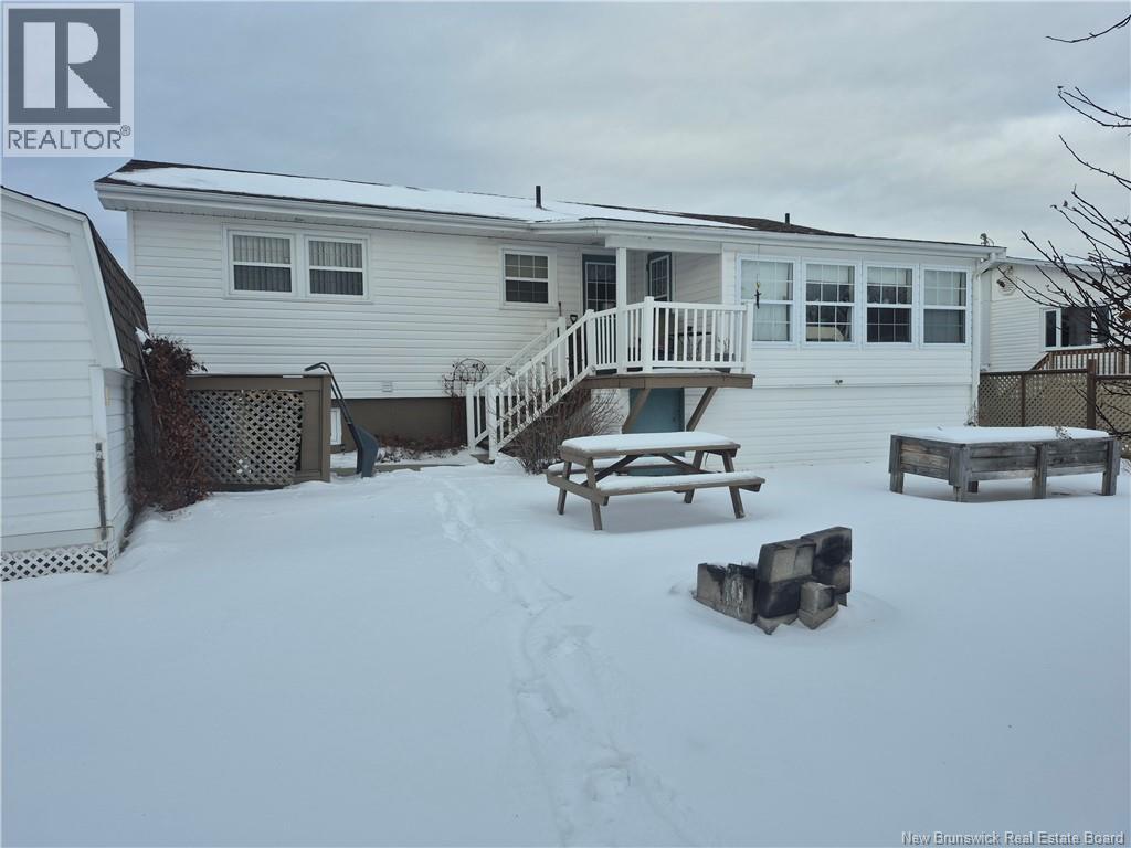 318 Sunset, Beresford, New Brunswick E8K 2G6 - Photo 25 - NB131346