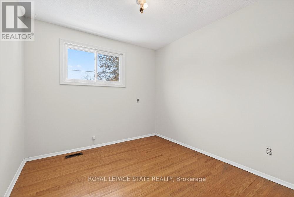 2 Country Club Drive, Hamilton, Ontario  L8K 5W2 - Photo 14 - X12630688