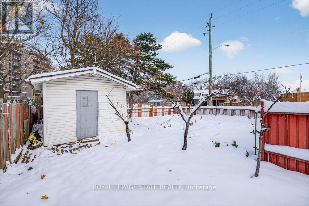 2 Country Club Drive, Hamilton, Ontario  L8K 5W2 - Photo 27 - X12630688