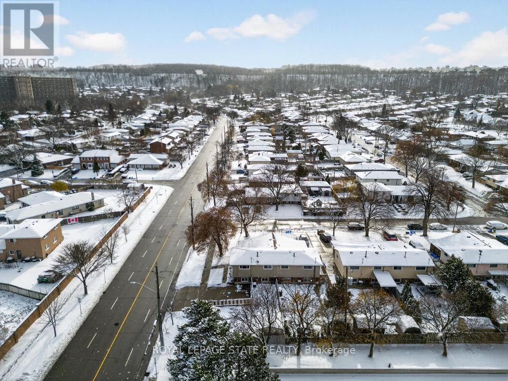 2 Country Club Drive, Hamilton, Ontario  L8K 5W2 - Photo 33 - X12630688