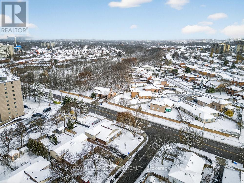 2 Country Club Drive, Hamilton, Ontario  L8K 5W2 - Photo 34 - X12630688