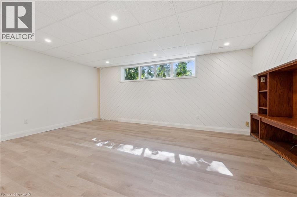 544 Glen Manor Boulevard, Waterloo, Ontario  N2L 4T6 - Photo 30 - 40775731