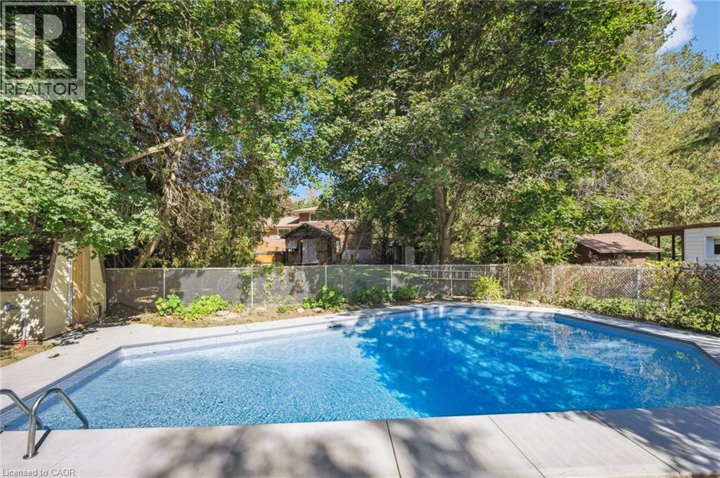 544 Glen Manor Boulevard, Waterloo, Ontario  N2L 4T6 - Photo 34 - 40775731