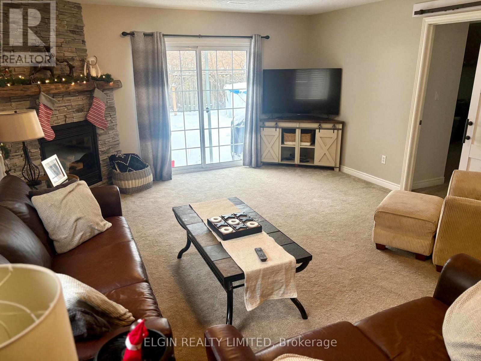 21 Oriole Lane, St. Thomas, Ontario  N5R 6K8 - Photo 6 - X12639374