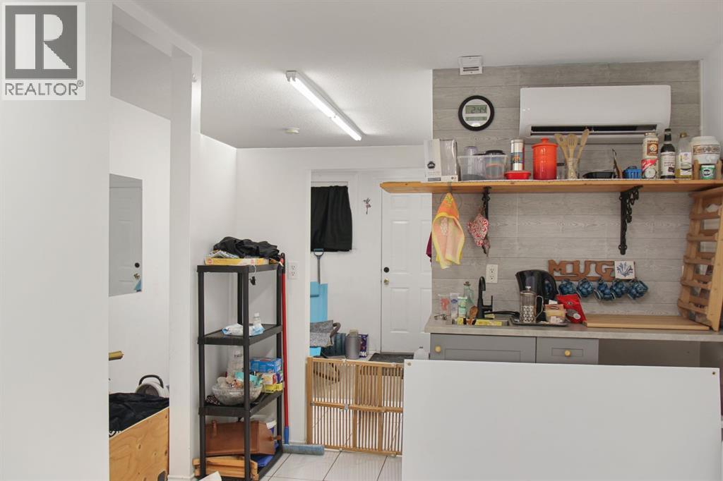 5205 50 Street, Viking, Alberta  T0B 4N0 - Photo 8 - A2273247