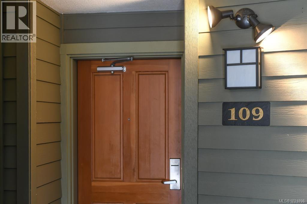 109a 1800 Riverside Lane, Courtenay, British Columbia V9N 8C7 - Photo 4 - 1021898