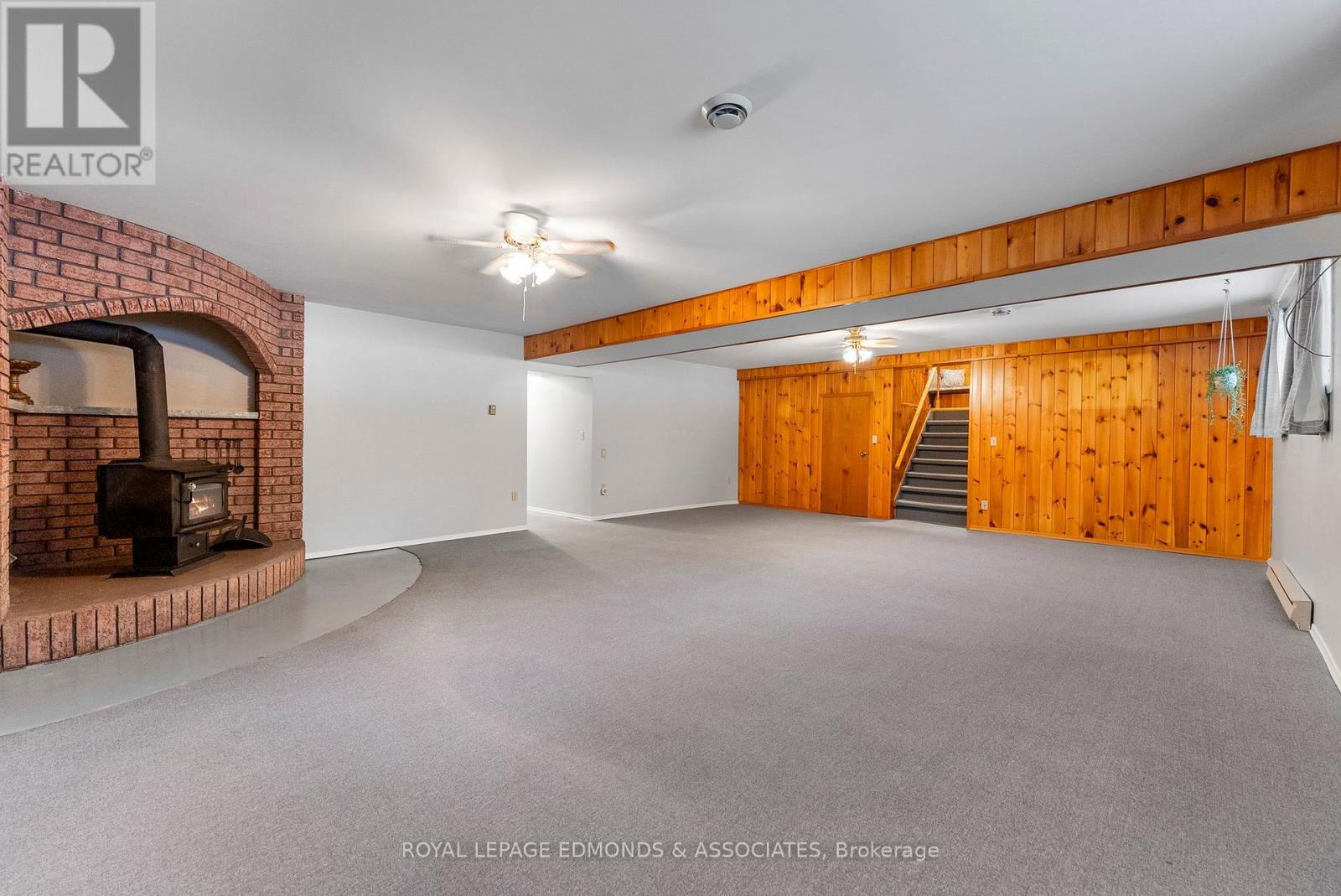 1137 Locksley Road, Laurentian Valley, Ontario  K8A 6W5 - Photo 24 - X12639424