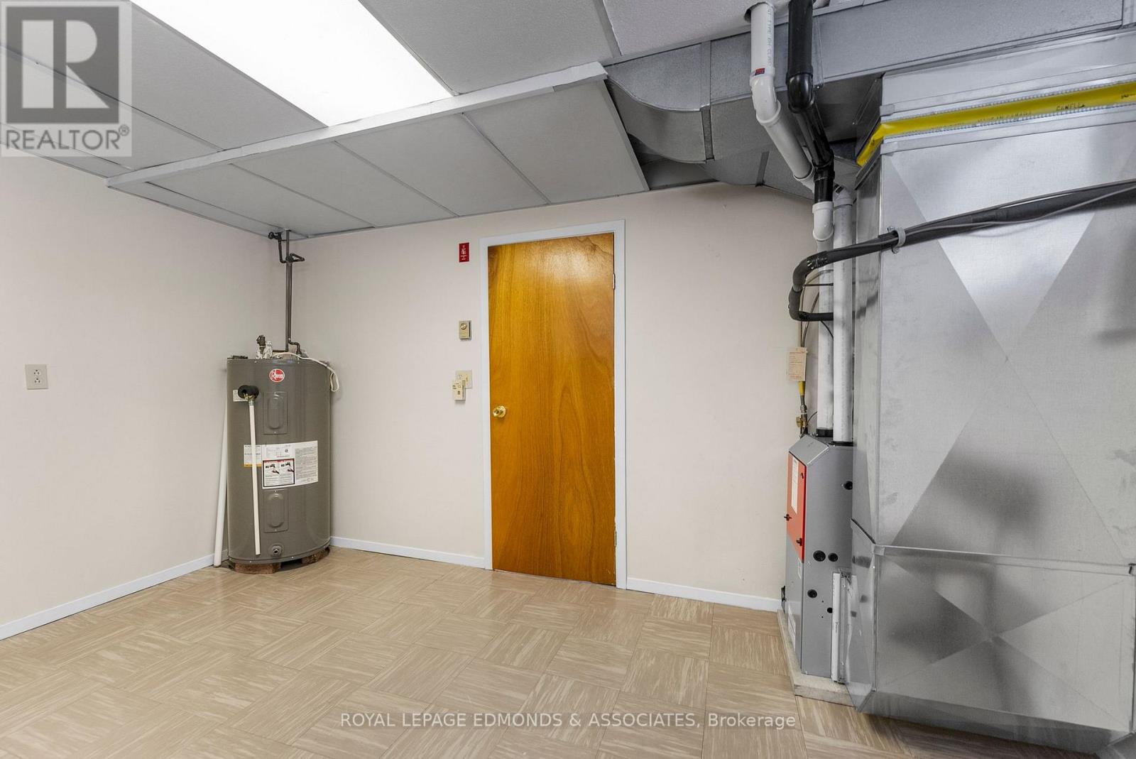 1137 Locksley Road, Laurentian Valley, Ontario  K8A 6W5 - Photo 30 - X12639424