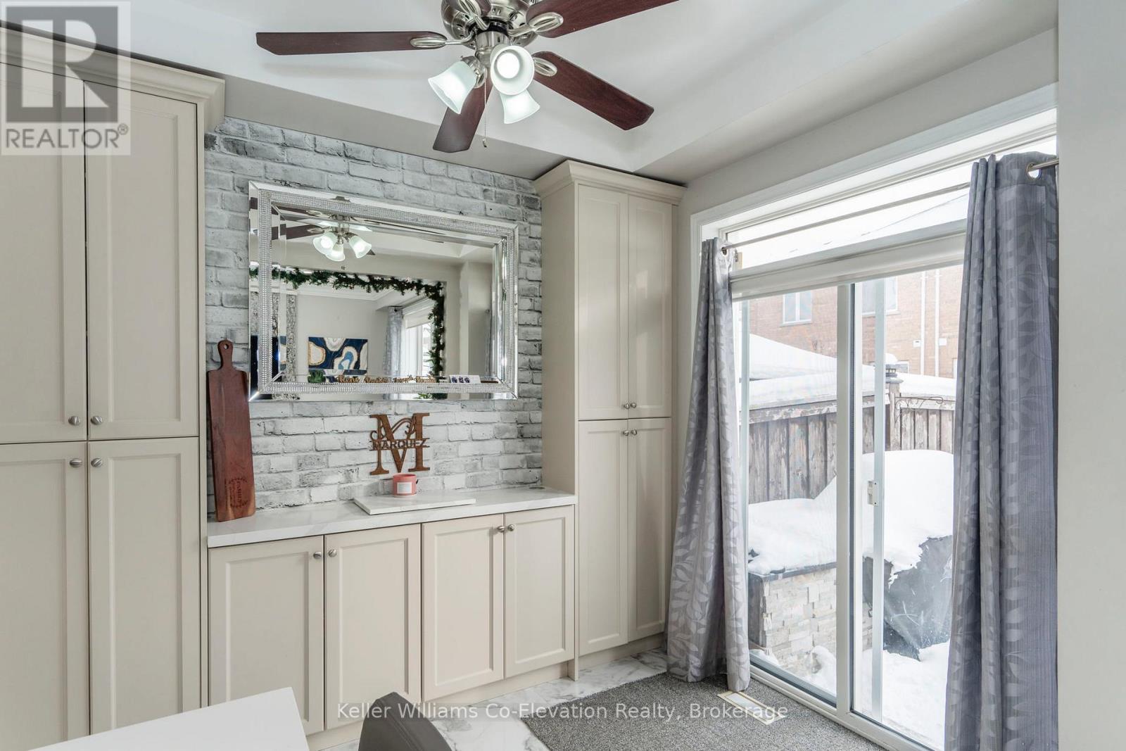 49 Gosnel Circle, Bradford West Gwillimbury, Ontario L3Z 0G2 - Photo 7 - N12639380