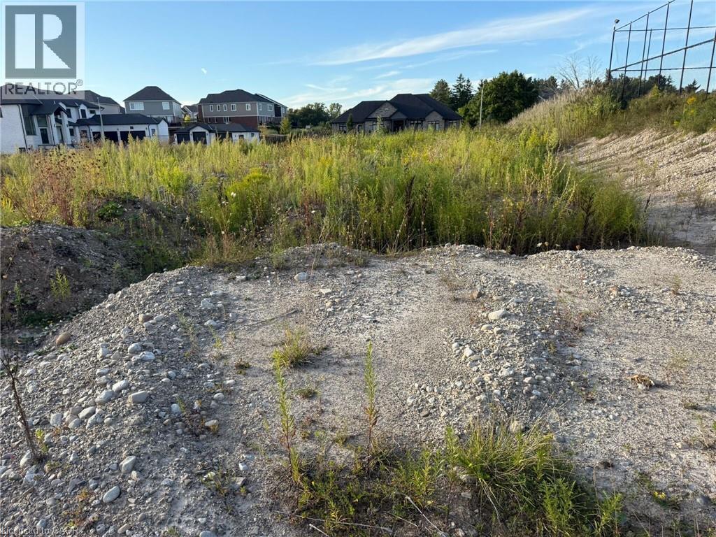 1170 Ratcliffe Drive, Cambridge, Ontario N3E 0B8 - Photo 4 - 40794351