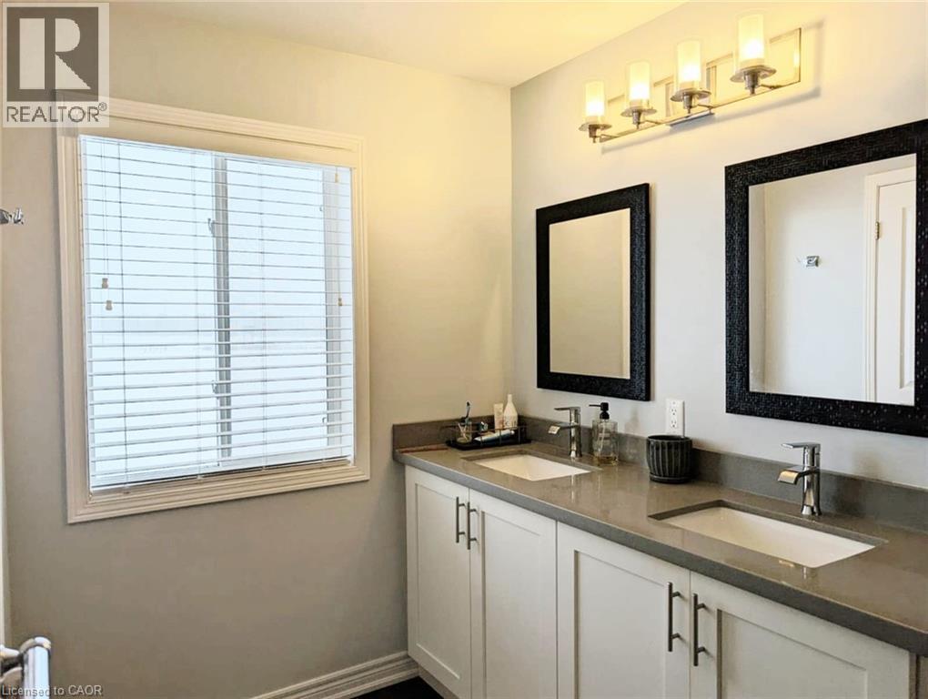 137 Lormont Boulevard, Stoney Creek, Ontario  L8J 0K2 - Photo 17 - 40794268