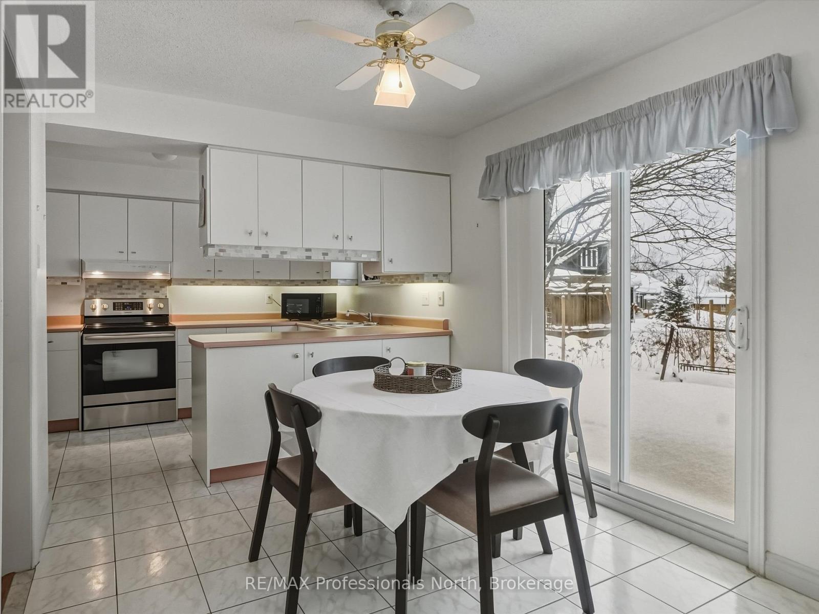 39 Catharine Street, Bracebridge, Ontario P1L 1B1 - Photo 18 - X12639430