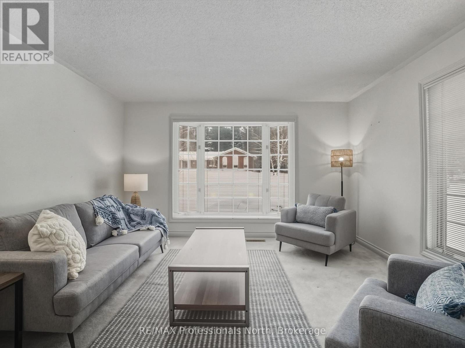 39 Catharine Street, Bracebridge, Ontario P1L 1B1 - Photo 25 - X12639430