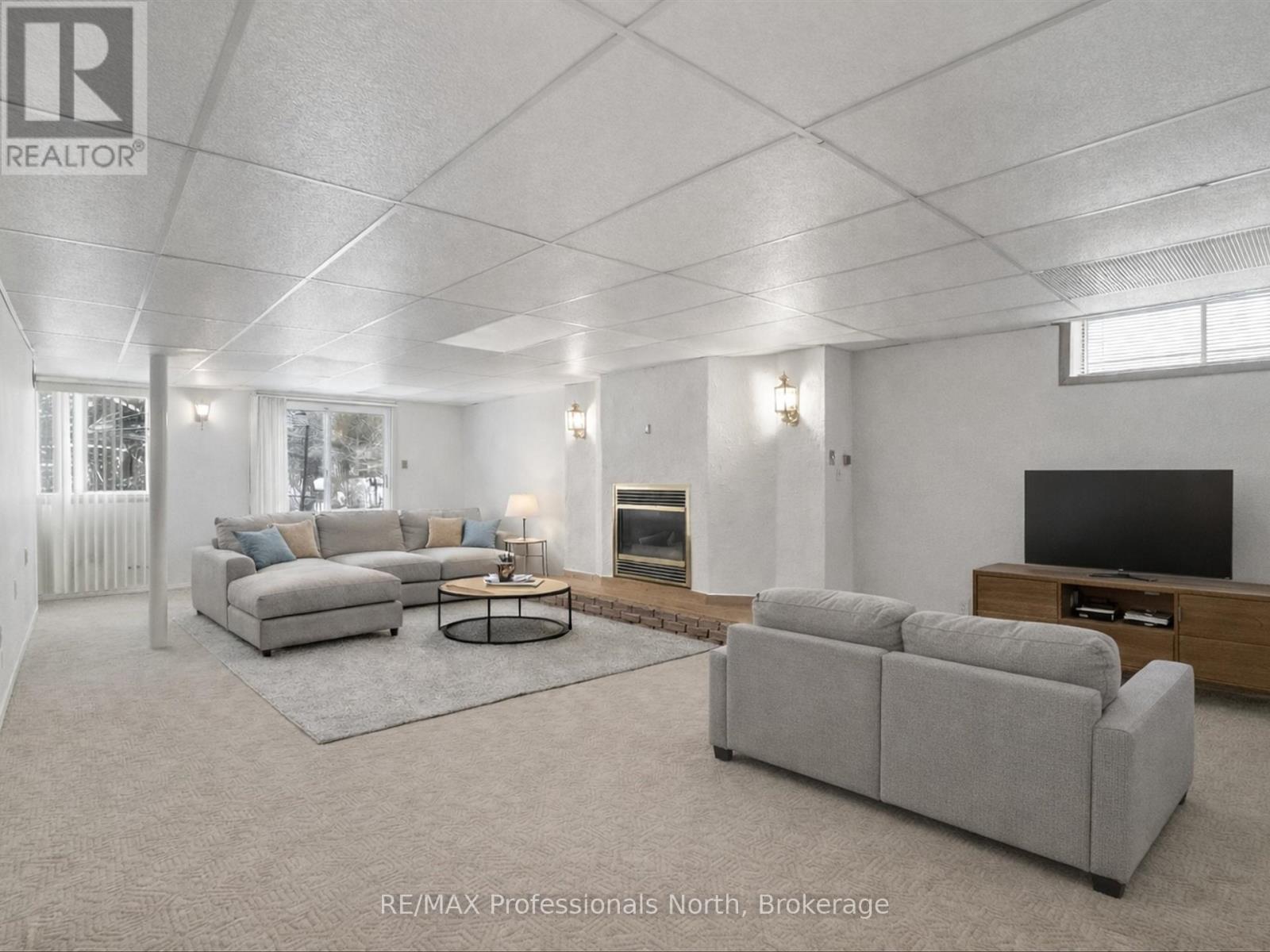 39 Catharine Street, Bracebridge, Ontario P1L 1B1 - Photo 38 - X12639430