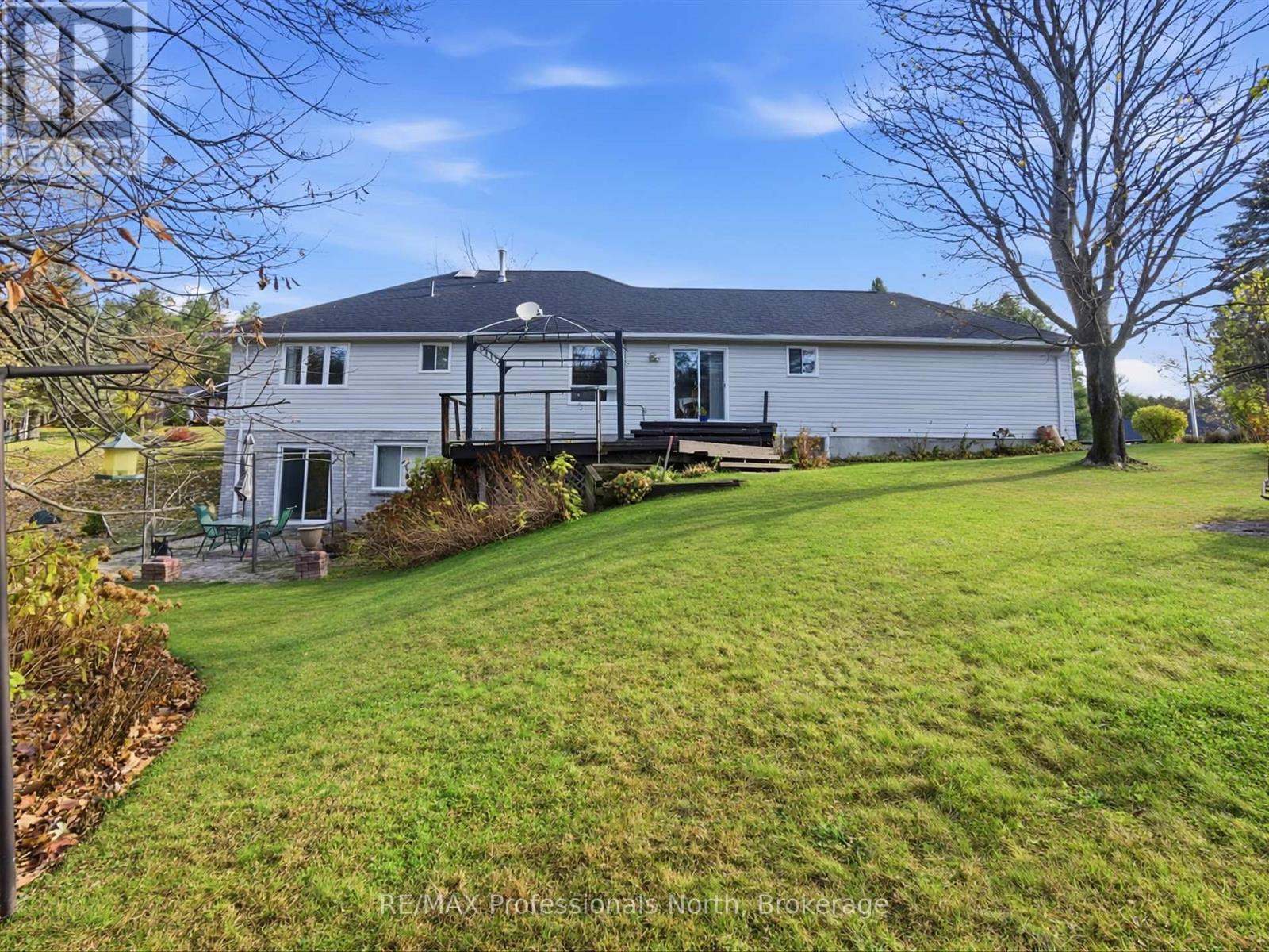 39 Catharine Street, Bracebridge, Ontario P1L 1B1 - Photo 7 - X12639430