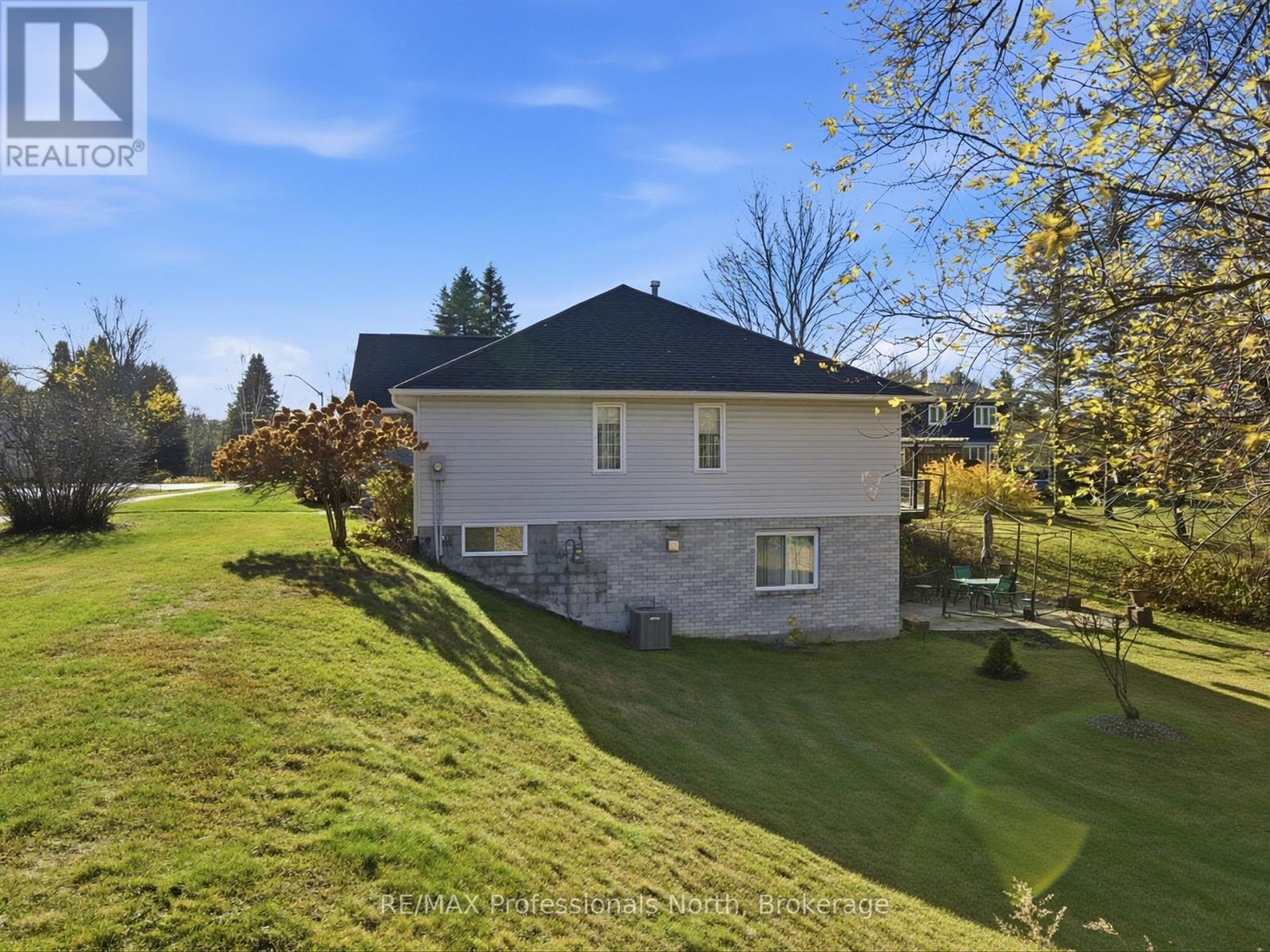 39 Catharine Street, Bracebridge, Ontario P1L 1B1 - Photo 8 - X12639430