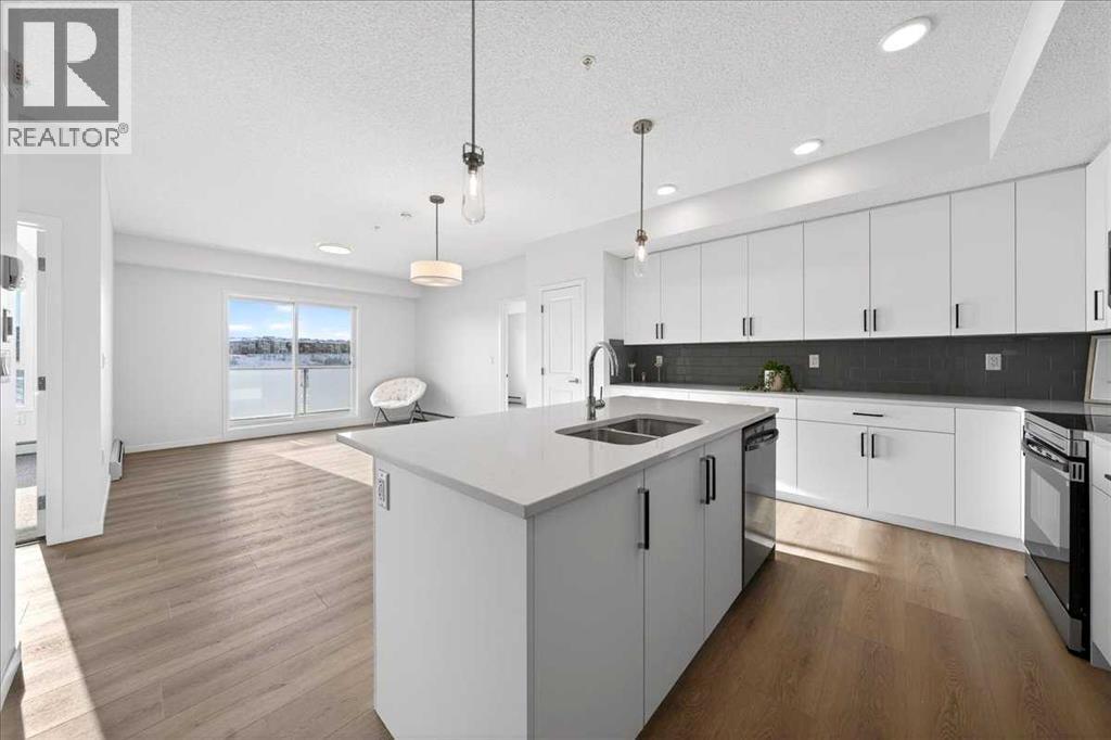 325, 245 Edith Place Nw, Calgary, Alberta  T3R 2M7 - Photo 3 - A2275186