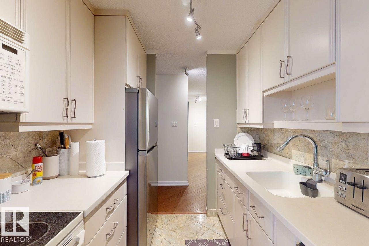 #1605 10135 Saskatchewan Dr Nw, Edmonton, Alberta  T6E 4Y9 - Photo 13 - E4468307