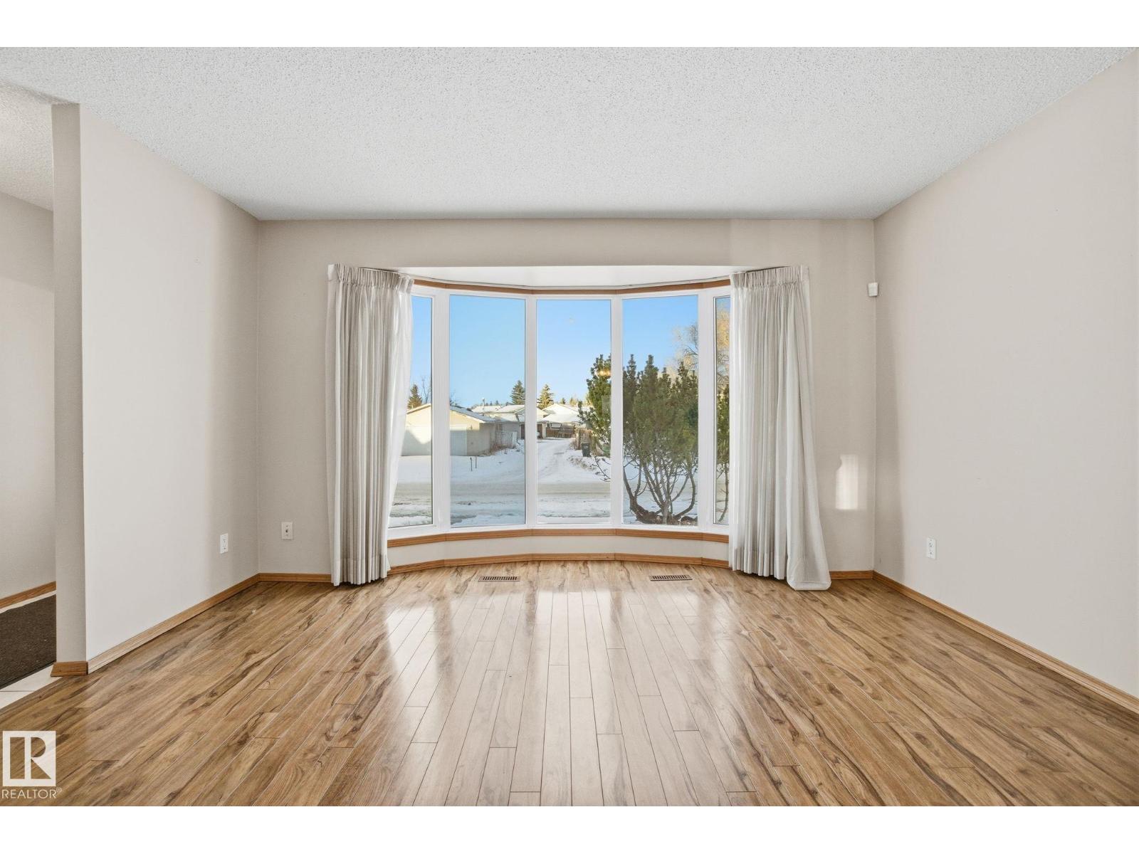 6723 40 Av Nw, Edmonton, Alberta  T6K 1R9 - Photo 16 - E4468308