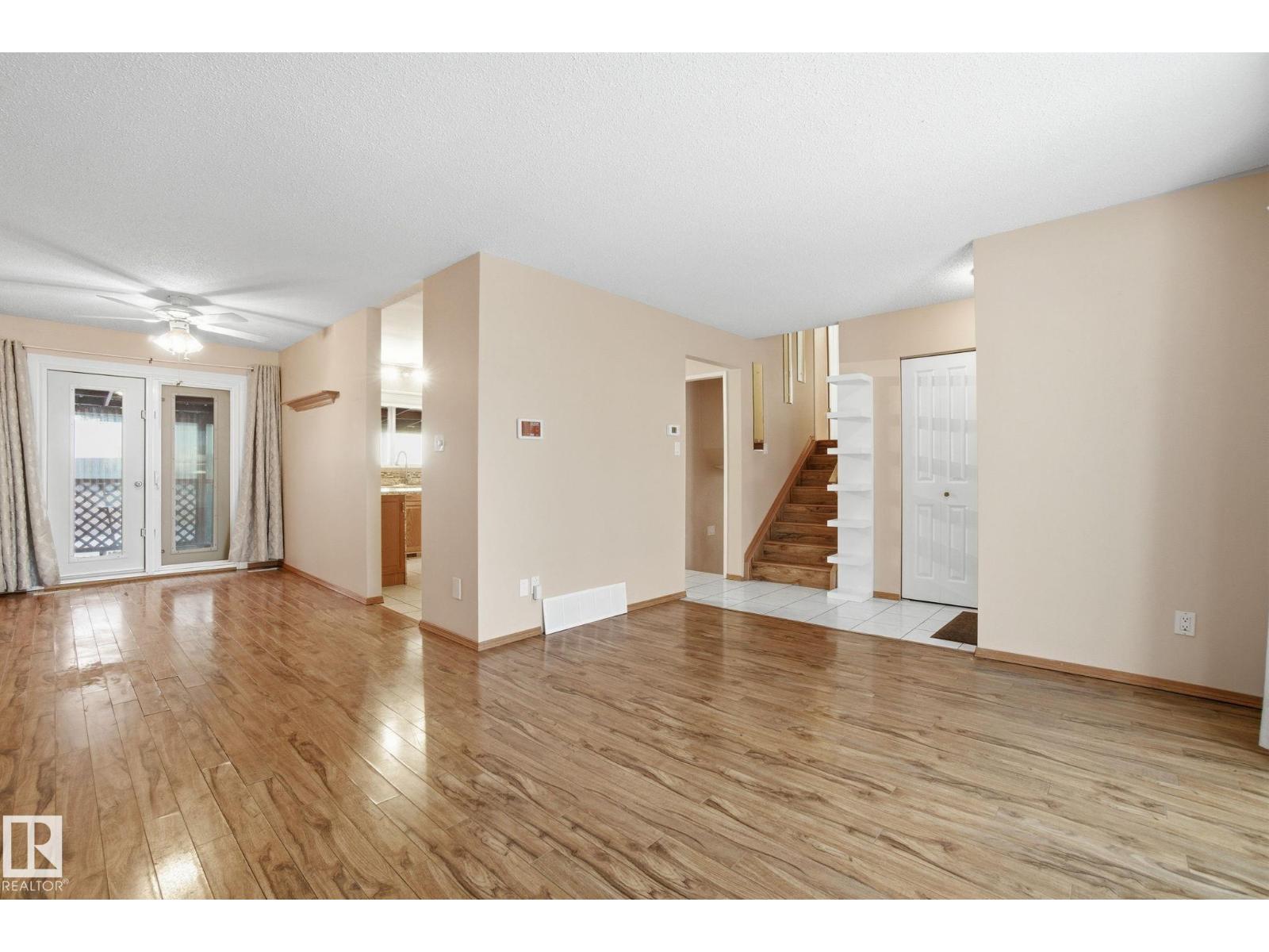 6723 40 Av Nw, Edmonton, Alberta  T6K 1R9 - Photo 18 - E4468308