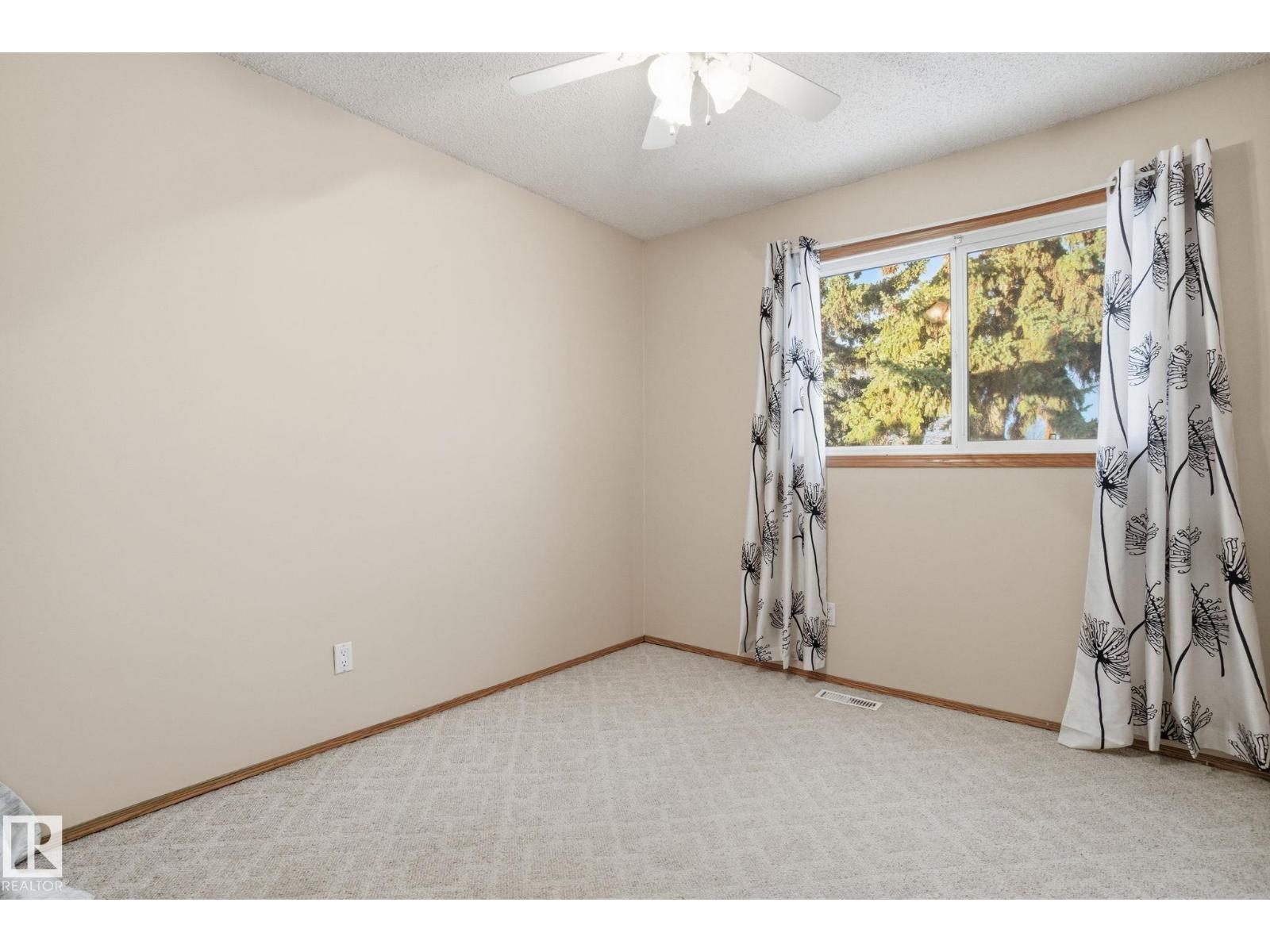 6723 40 Av Nw, Edmonton, Alberta  T6K 1R9 - Photo 31 - E4468308