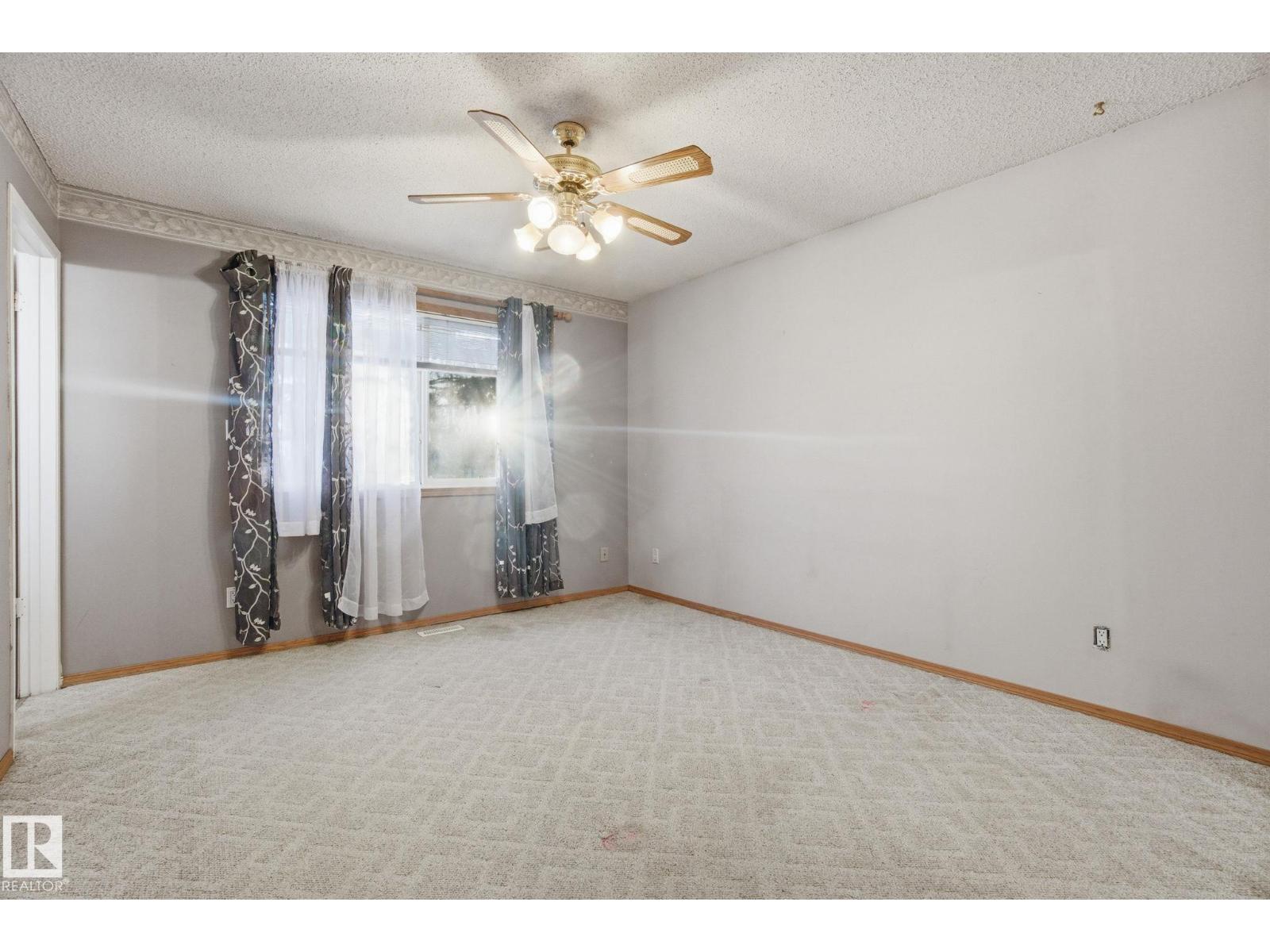 6723 40 Av Nw, Edmonton, Alberta  T6K 1R9 - Photo 34 - E4468308