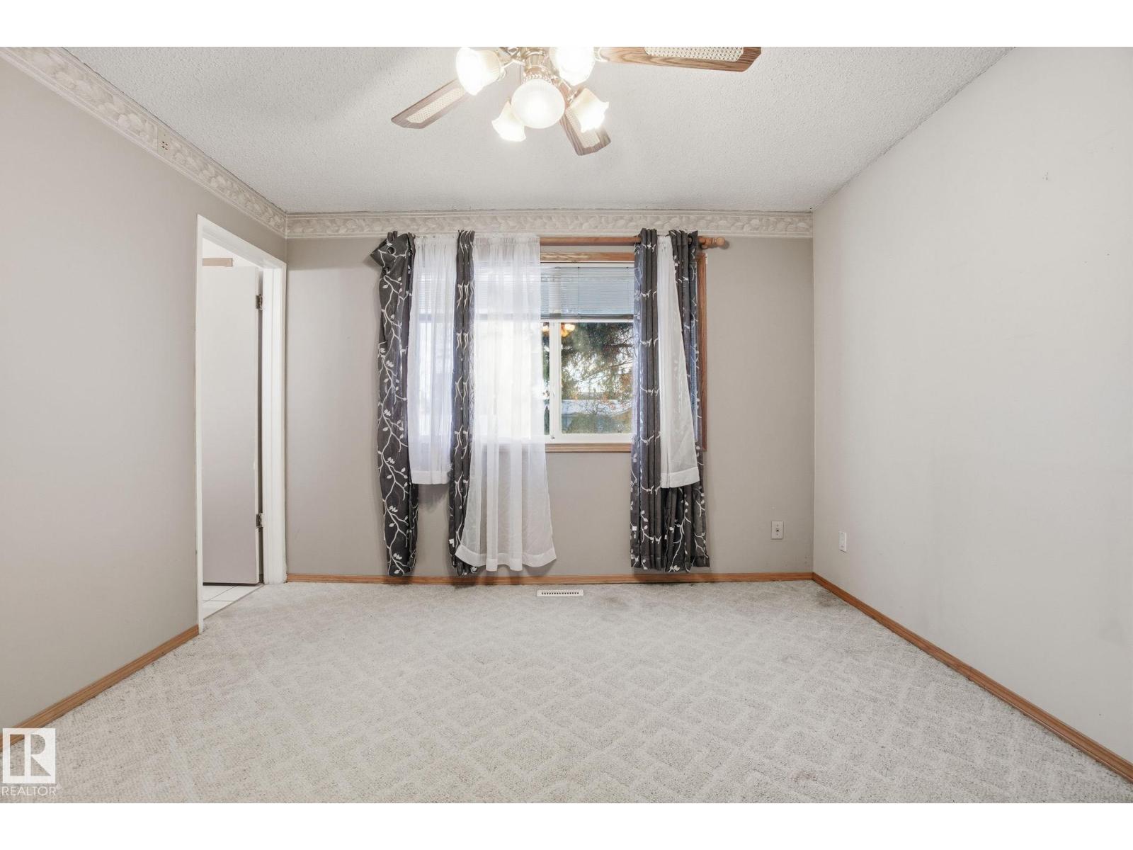 6723 40 Av Nw, Edmonton, Alberta  T6K 1R9 - Photo 35 - E4468308