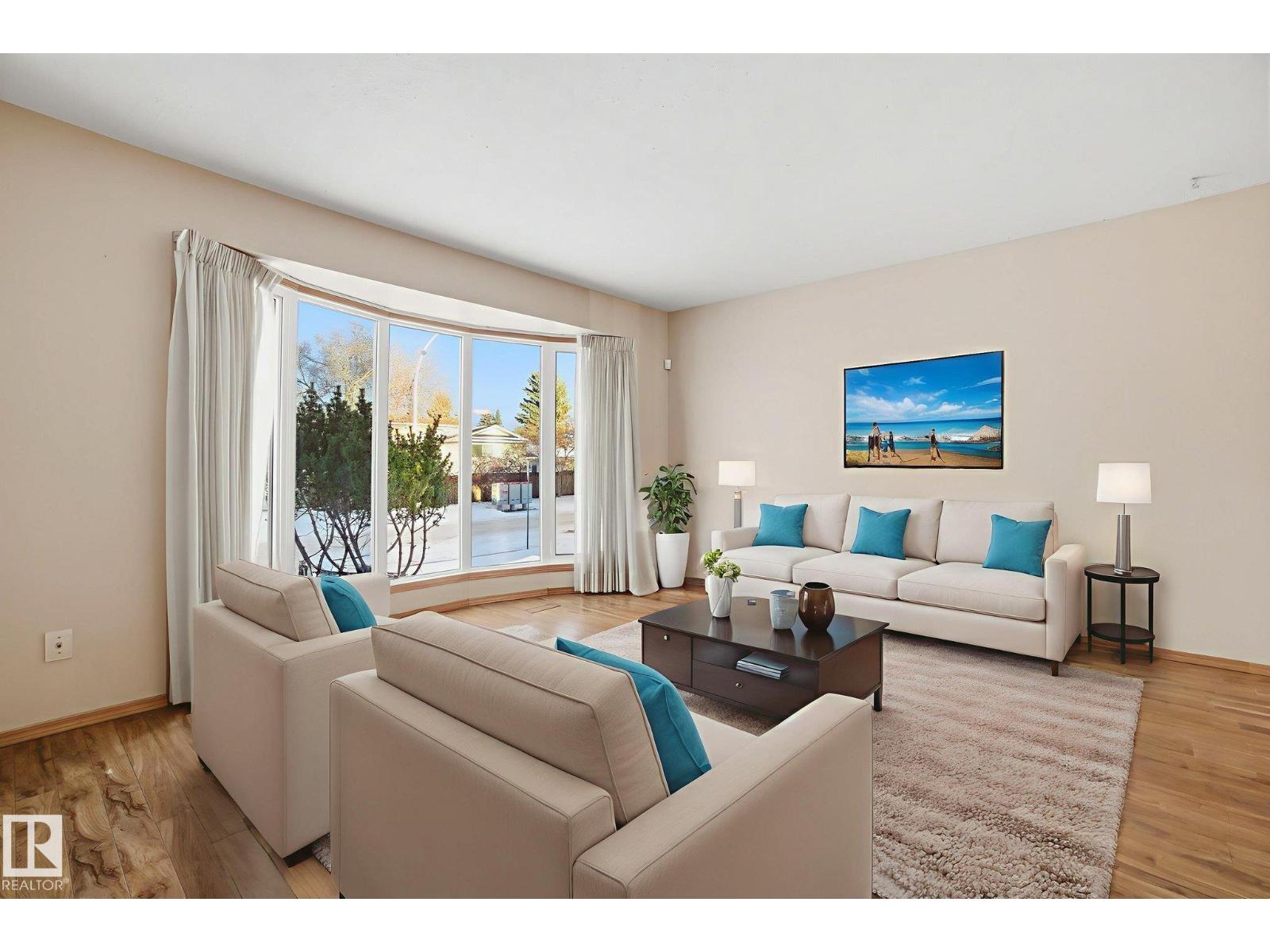 6723 40 Av Nw, Edmonton, Alberta  T6K 1R9 - Photo 4 - E4468308