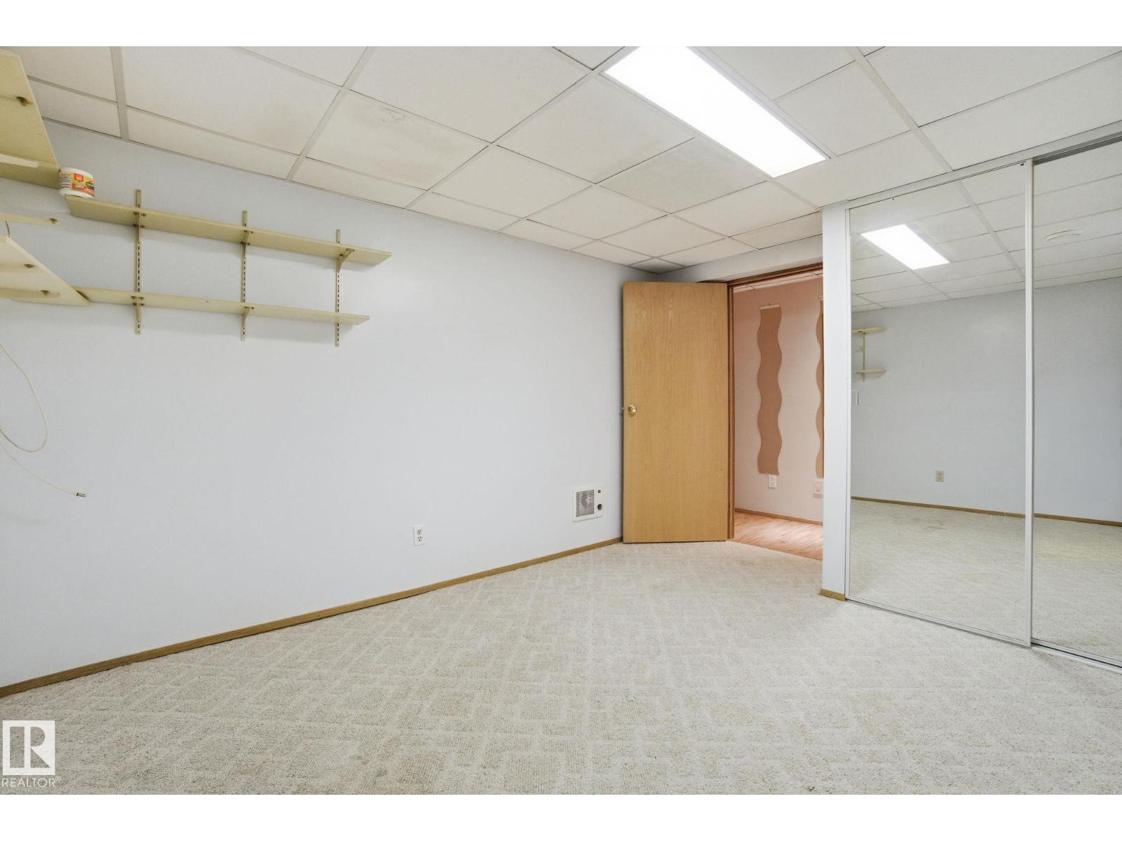 6723 40 Av Nw, Edmonton, Alberta  T6K 1R9 - Photo 54 - E4468308