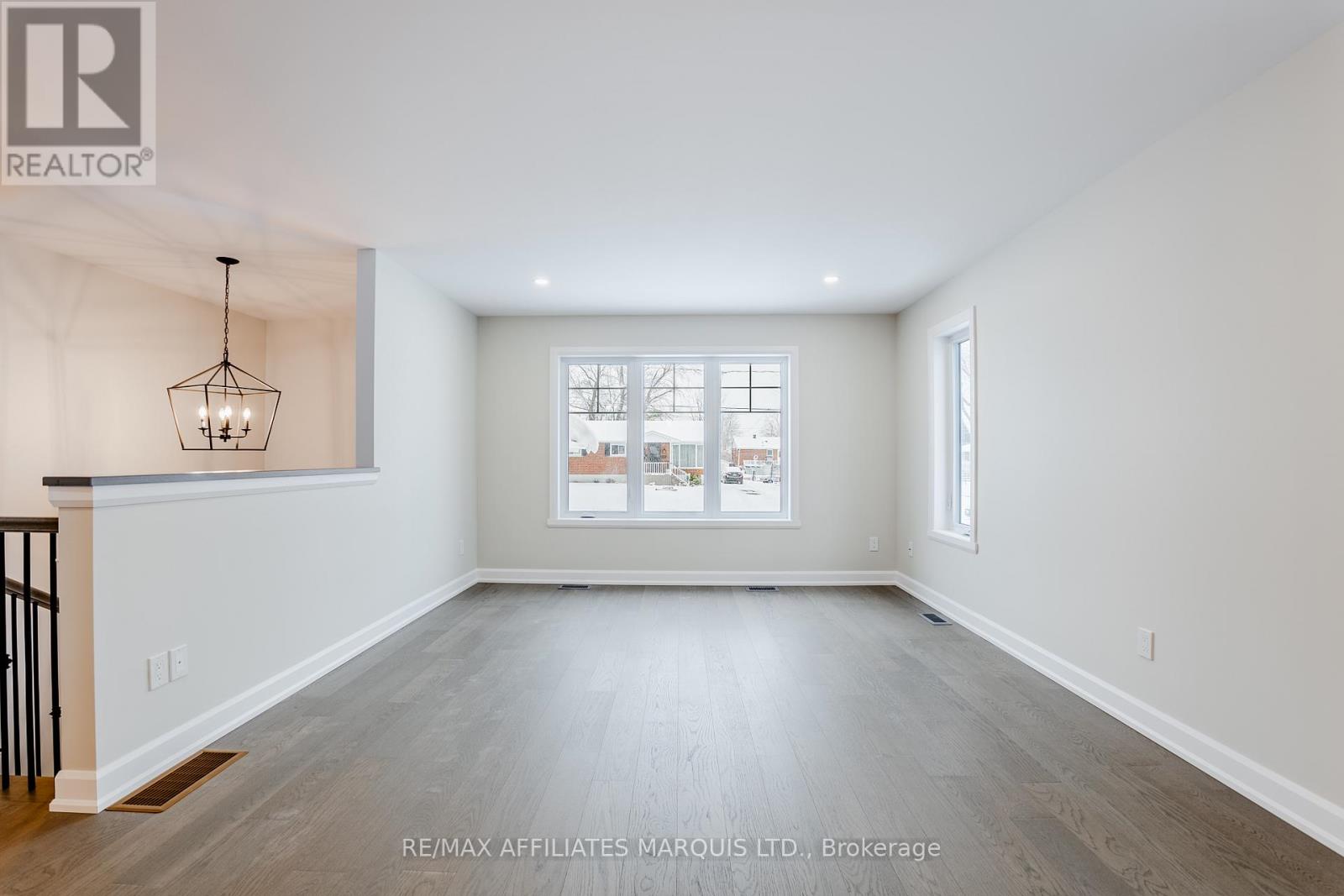 209 Ruby Drive, Cornwall, Ontario K6H 0H2 - Photo 13 - X12639418